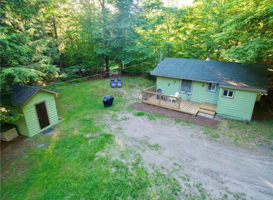 Muskoka Manor Villa Dwight Bagian luar foto